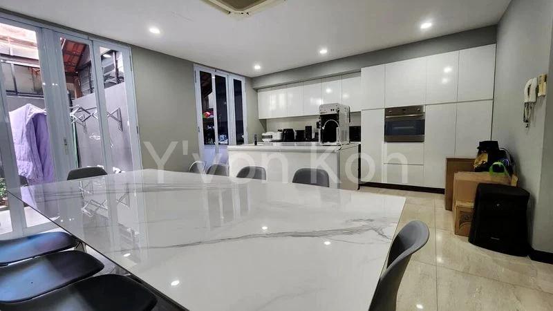 4 Bed Terraced House (Landed) for Sale in  Edelweiss Park Condominium - Image 11